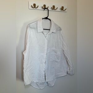 OVERSIZED LINEN BUTTONDOWN